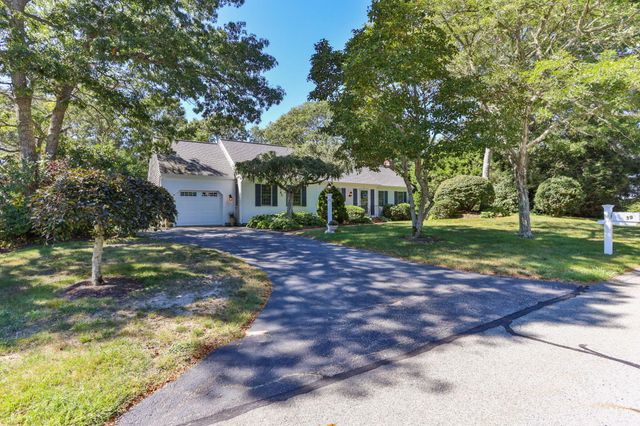 39 Spinnaker Lane, Pocasset, MA 02559