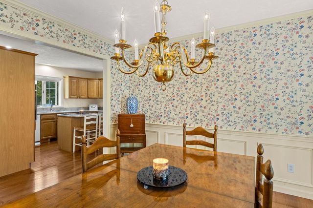 39 Spinnaker Lane, Pocasset, MA 02559