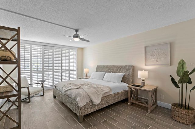 100 OAKMONT 105, Belleair, FL 33756