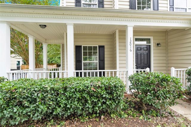 12016 Gemstone Court, Charlotte, NC 28269