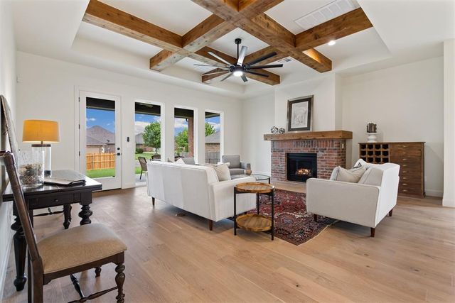 12704 Cobblestone Curve Road, Oklahoma City, OK 73142