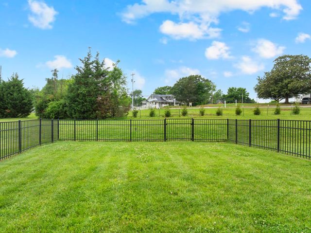 58 Island Way, Winchester, TN 37398