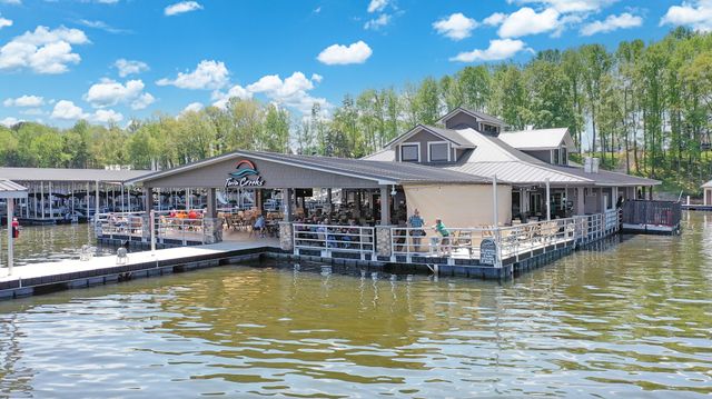 58 Island Way, Winchester, TN 37398
