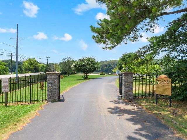 58 Island Way, Winchester, TN 37398