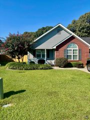 401 Spike Trail, Warner Robins, GA 31088