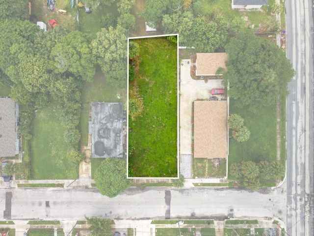 1120 9TH Street, West Palm Beach, FL 33401