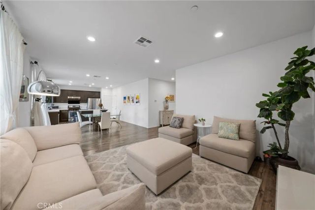 5580 Bertini Way, Fontana, CA 92336