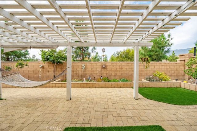 5580 Bertini Way, Fontana, CA 92336