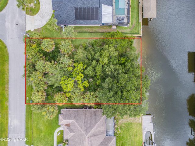 9 N Christopher Court, Palm Coast, FL 32137