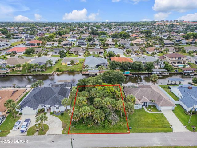 9 N Christopher Court, Palm Coast, FL 32137
