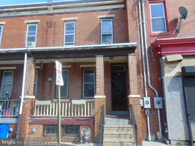 902 N 7TH ST, Camden, NJ 08102