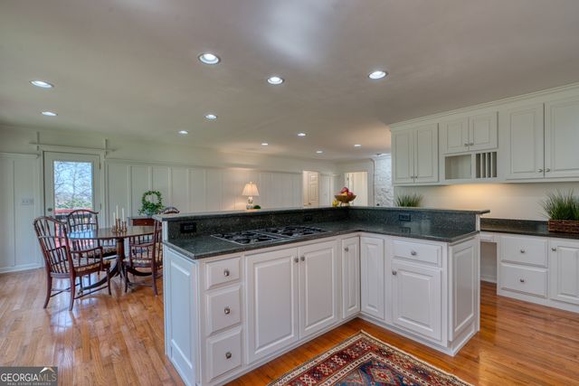 4 Wayne Street SW, Rome, GA 30165