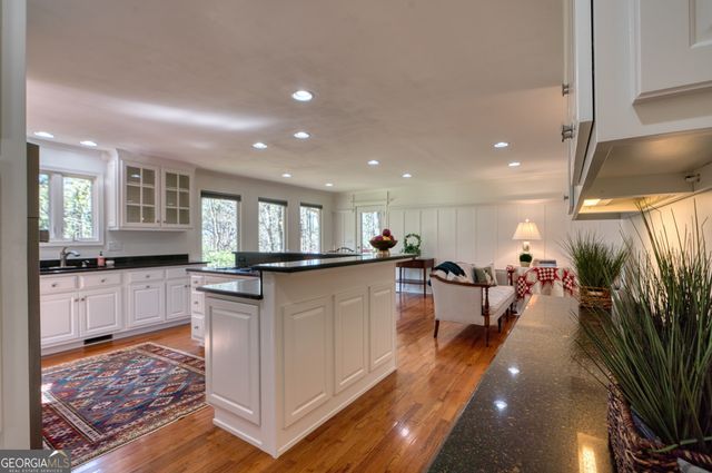 4 Wayne Street SW, Rome, GA 30165