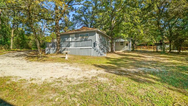 5958 Skylane Drive, Montgomery, TX 77316