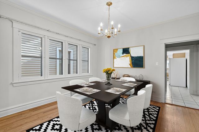 5213 W Warner Avenue, Chicago, IL 60641