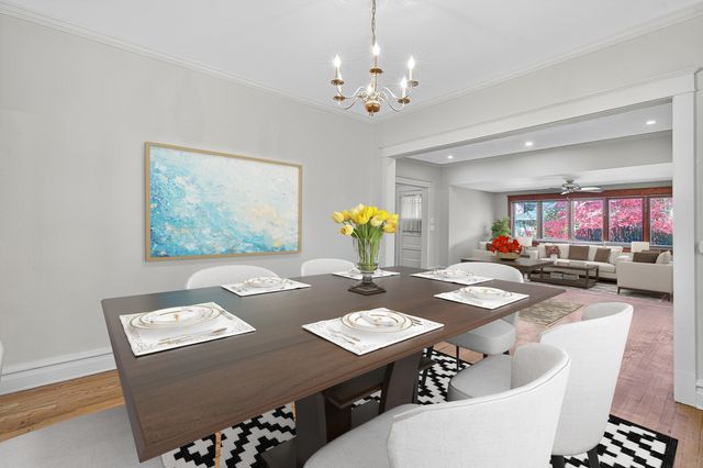 5213 W Warner Avenue, Chicago, IL 60641