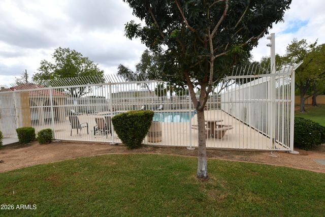 517 N Norfolk --, Mesa, AZ 85205