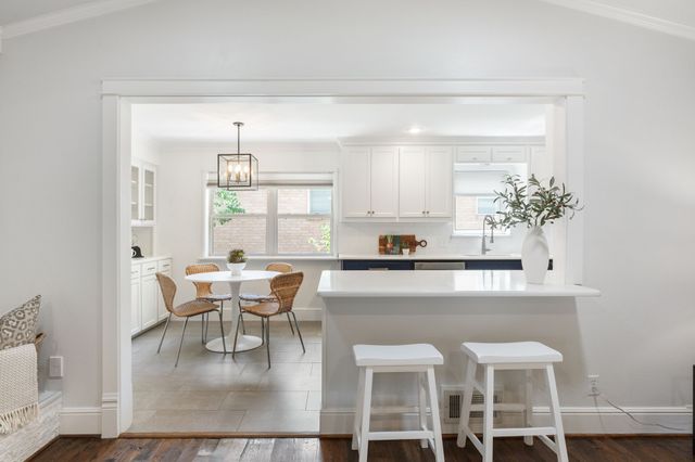 9946 Vistadale Drive, Dallas, TX 75238