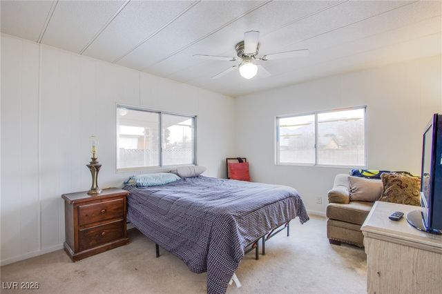 360 Sir Richard East Drive, Las Vegas, NV 89110