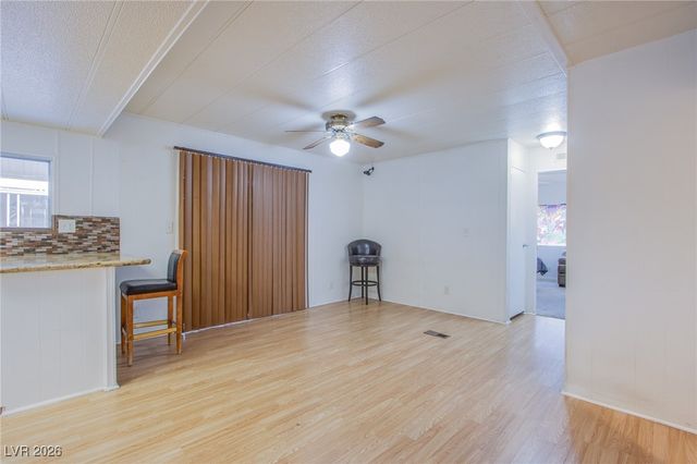 360 Sir Richard East Drive, Las Vegas, NV 89110