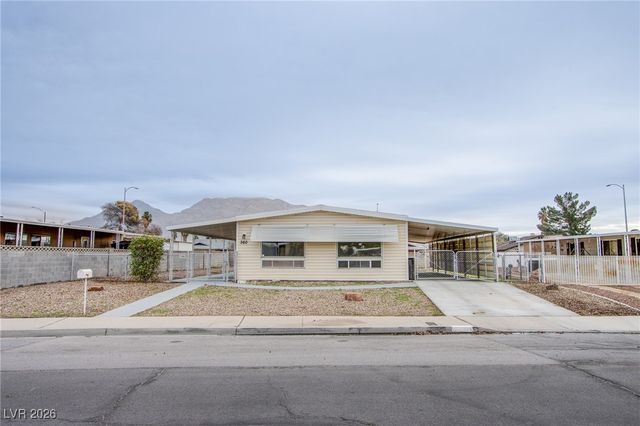 360 Sir Richard East Drive, Las Vegas, NV 89110