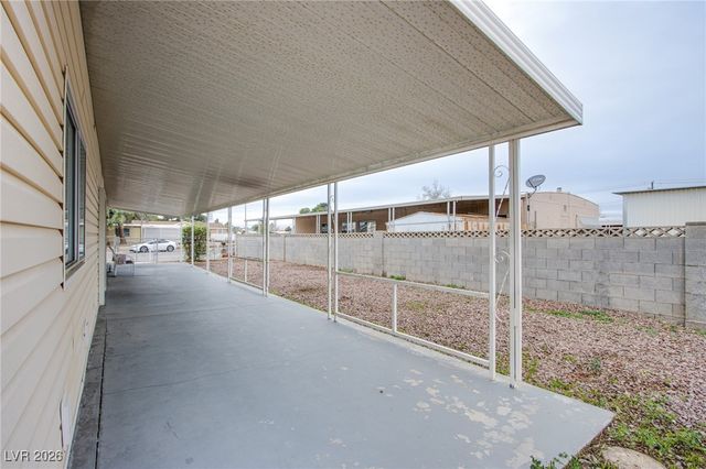 360 Sir Richard East Drive, Las Vegas, NV 89110