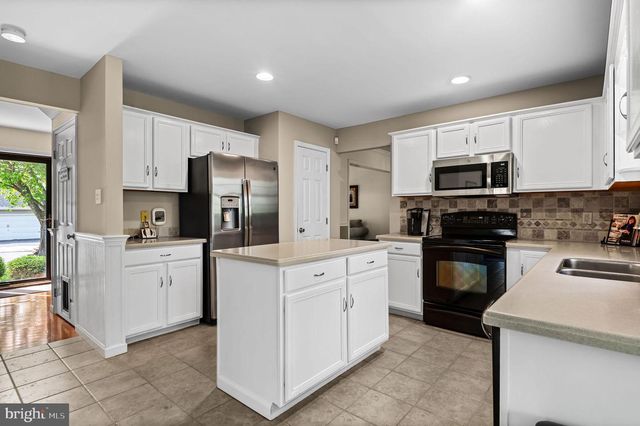 346 MULBERRY DR, Royersford, PA 19468