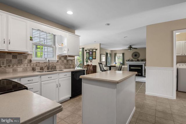 346 MULBERRY DR, Royersford, PA 19468