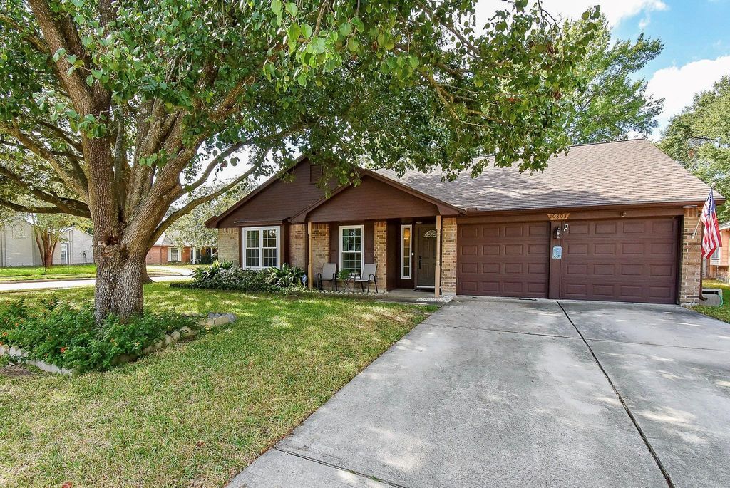 10803 Gusty Winds Court, Houston, TX 77064