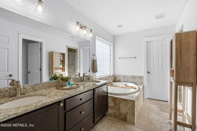 209 7TH Avenue S, Jacksonville Beach, FL 32250