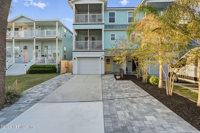 209 7TH Avenue S, Jacksonville Beach, FL 32250