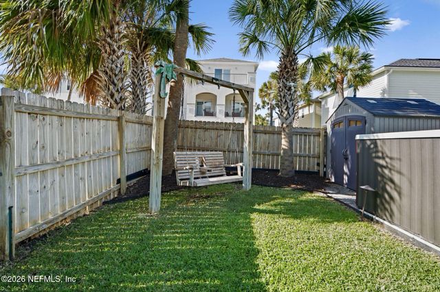 209 7TH Avenue S, Jacksonville Beach, FL 32250