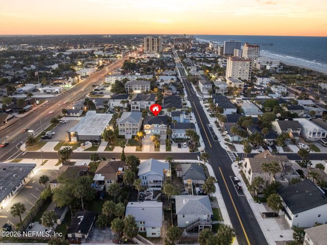209 7TH Avenue S, Jacksonville Beach, FL 32250