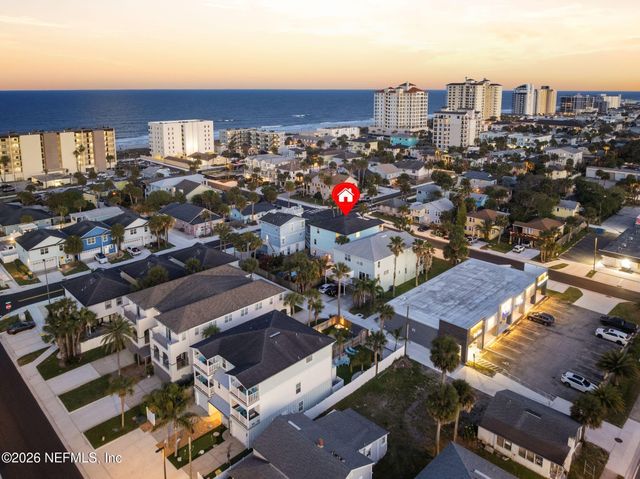 209 7TH Avenue S, Jacksonville Beach, FL 32250