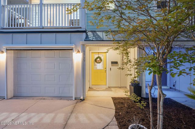 209 7TH Avenue S, Jacksonville Beach, FL 32250