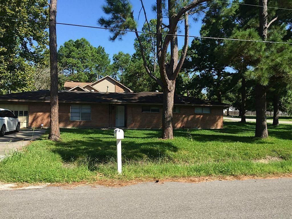 8208 Ash Road, Texas City, TX 77591