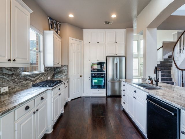 609 Elderberry Court, Mckinney, TX 75072