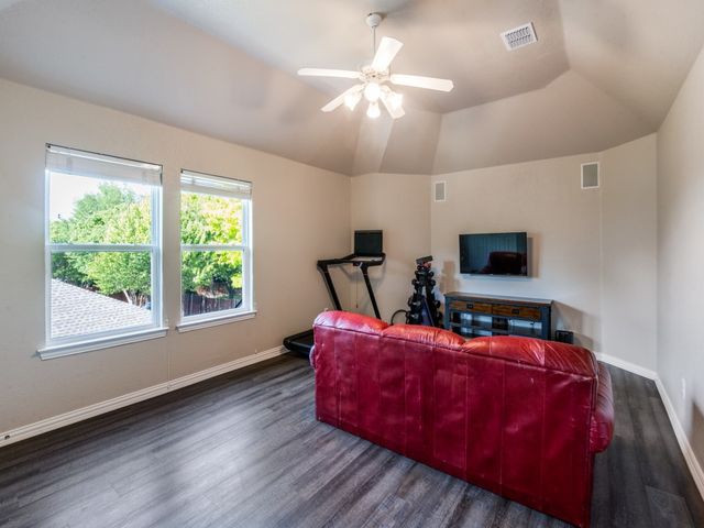 609 Elderberry Court, Mckinney, TX 75072