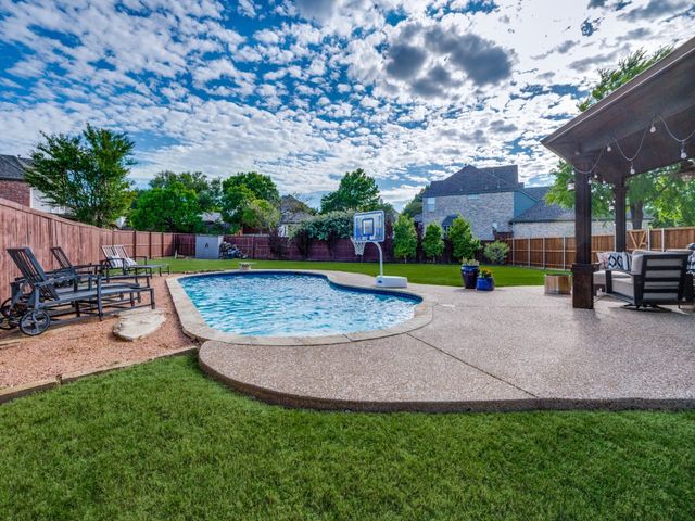 609 Elderberry Court, Mckinney, TX 75072