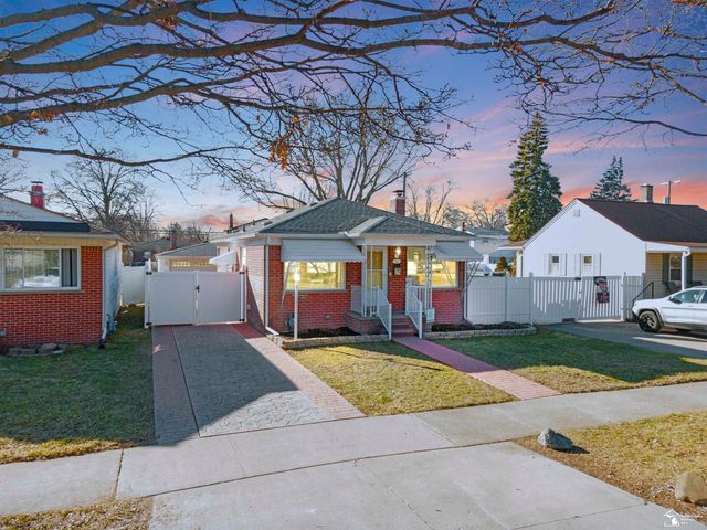 7900 Mortenview Drive, Taylor, MI 48180