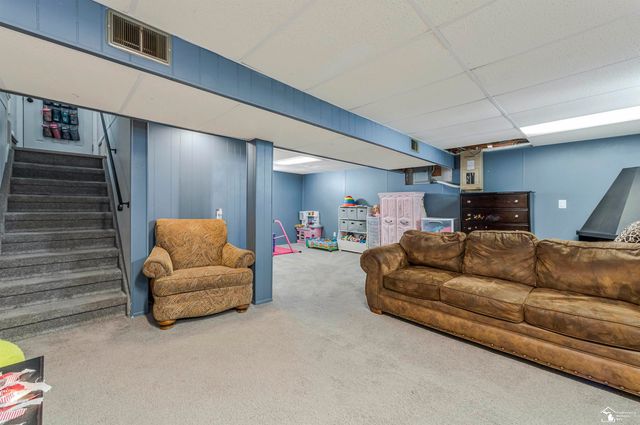 7900 Mortenview Drive, Taylor, MI 48180