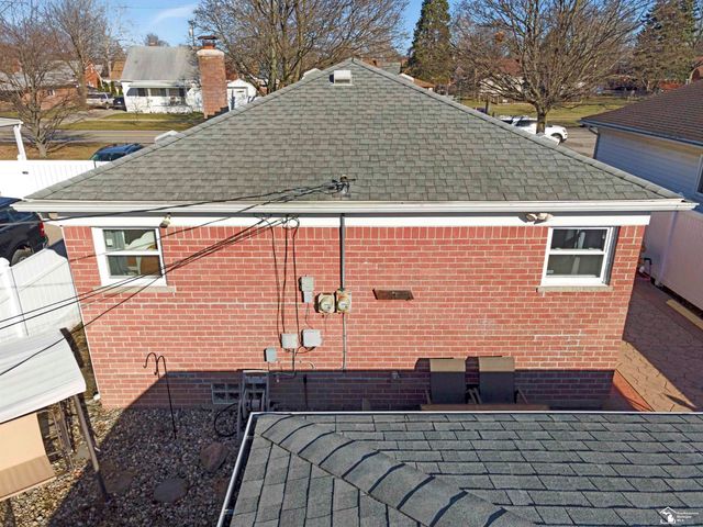 7900 Mortenview Drive, Taylor, MI 48180