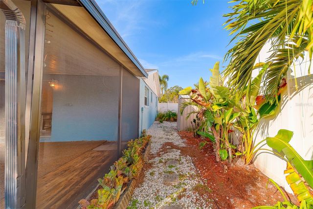 10451 119TH STREET, Largo, FL 33778