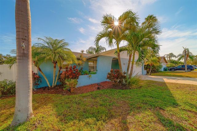 10451 119TH STREET, Largo, FL 33778