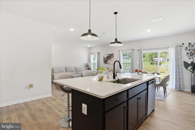 144 SCOTER RD, Hedgesville, WV 25427