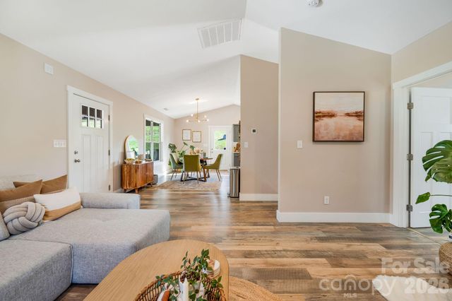38 Sunrise Drive, Mars Hill, NC 28754