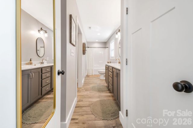 38 Sunrise Drive, Mars Hill, NC 28754