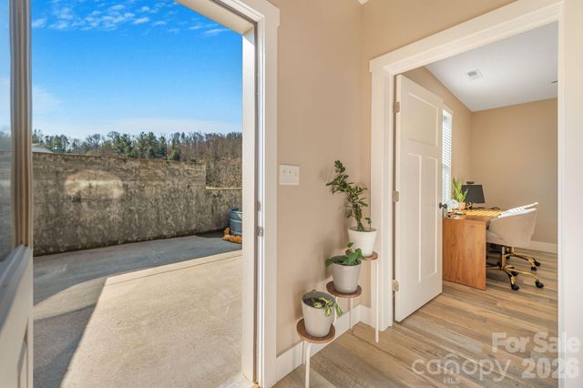 38 Sunrise Drive, Mars Hill, NC 28754