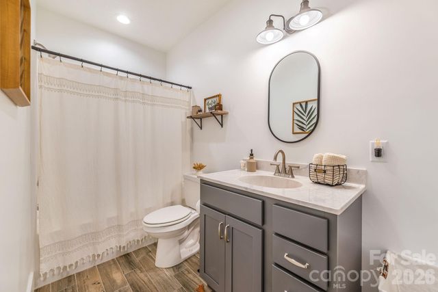 38 Sunrise Drive, Mars Hill, NC 28754