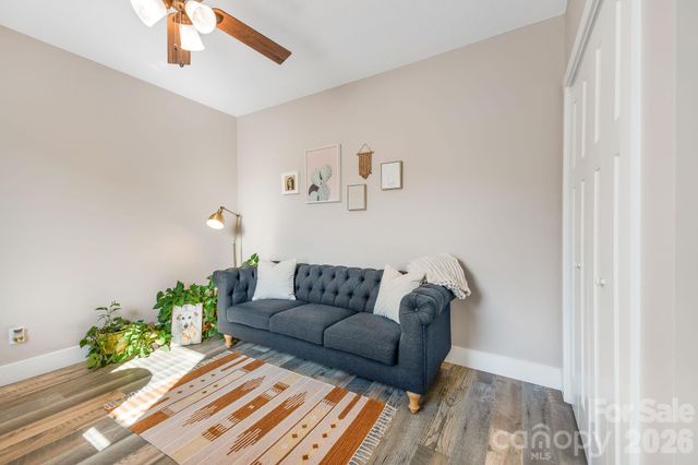 38 Sunrise Drive, Mars Hill, NC 28754